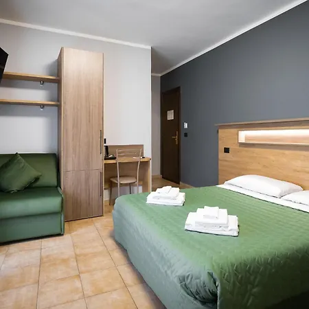 Gasthof Roof Garden 3*