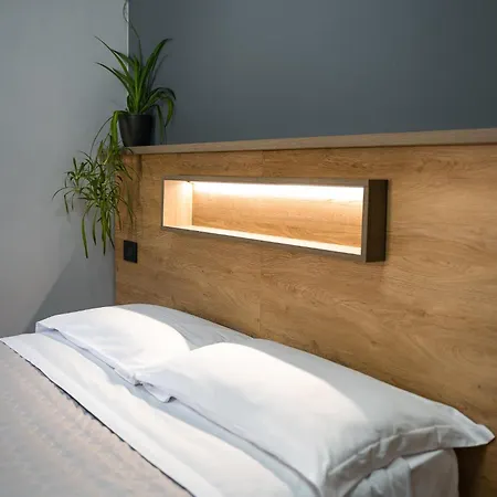 Roof Garden Konukevi 3*